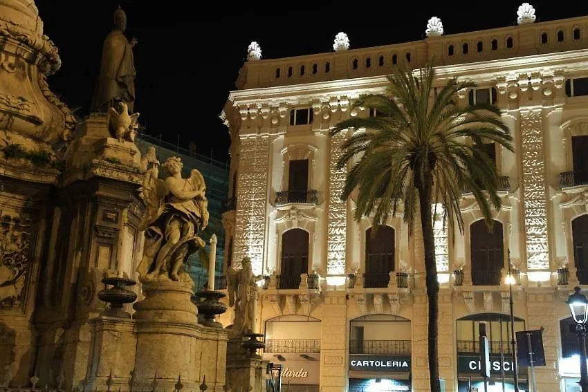 Palazzo Moncada Apartment location